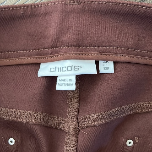 Chico’s Faux Leather Front Ponte Back Pants - Picture 9 of 10